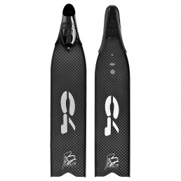 MB002  C4 Carbon  PINNE  0PC4MB2